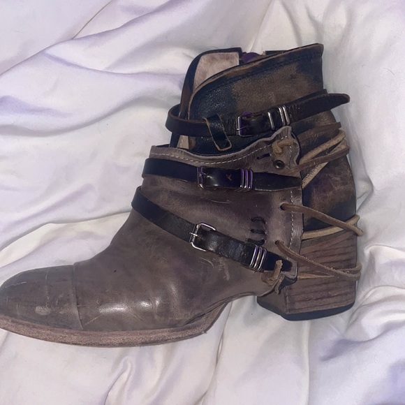 Free bird crue boots in grey multi - Picture 8 of 10